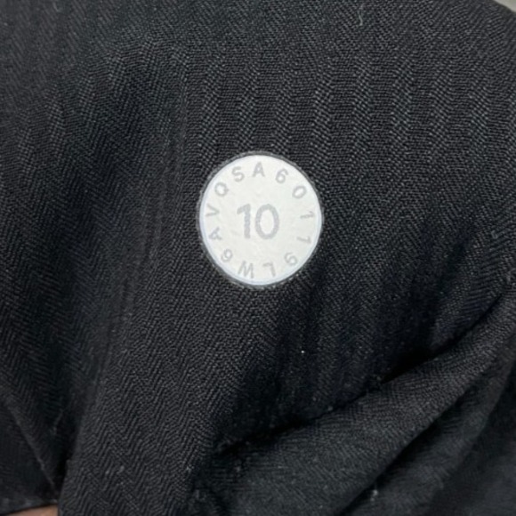 Lululemon Dance Studio Mid Rise Cropped Pants Black 10 - Picture 8 of 16